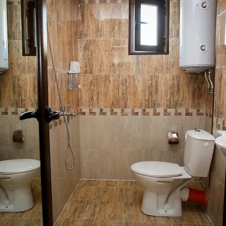 бялата къща 3* Zlatograd