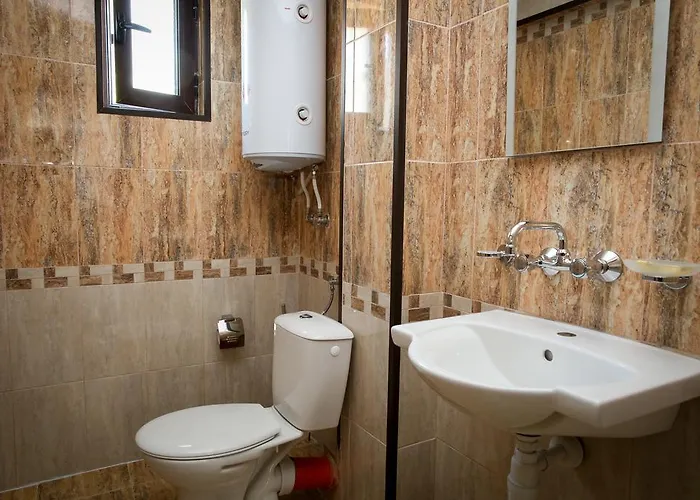 Maison d'hôtes бялата къща 3*